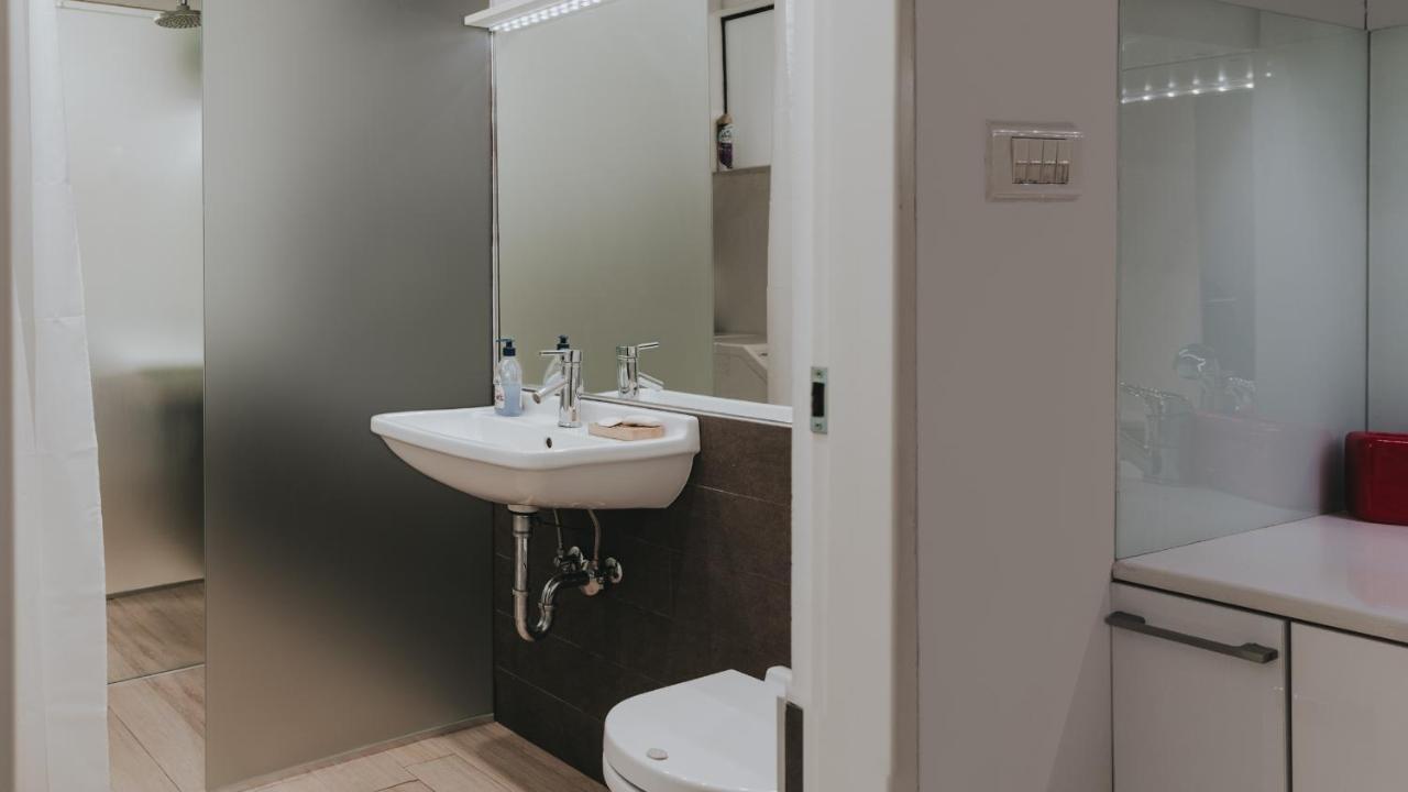 Salon Apartment In Dorcol Historical Белград Екстериор снимка